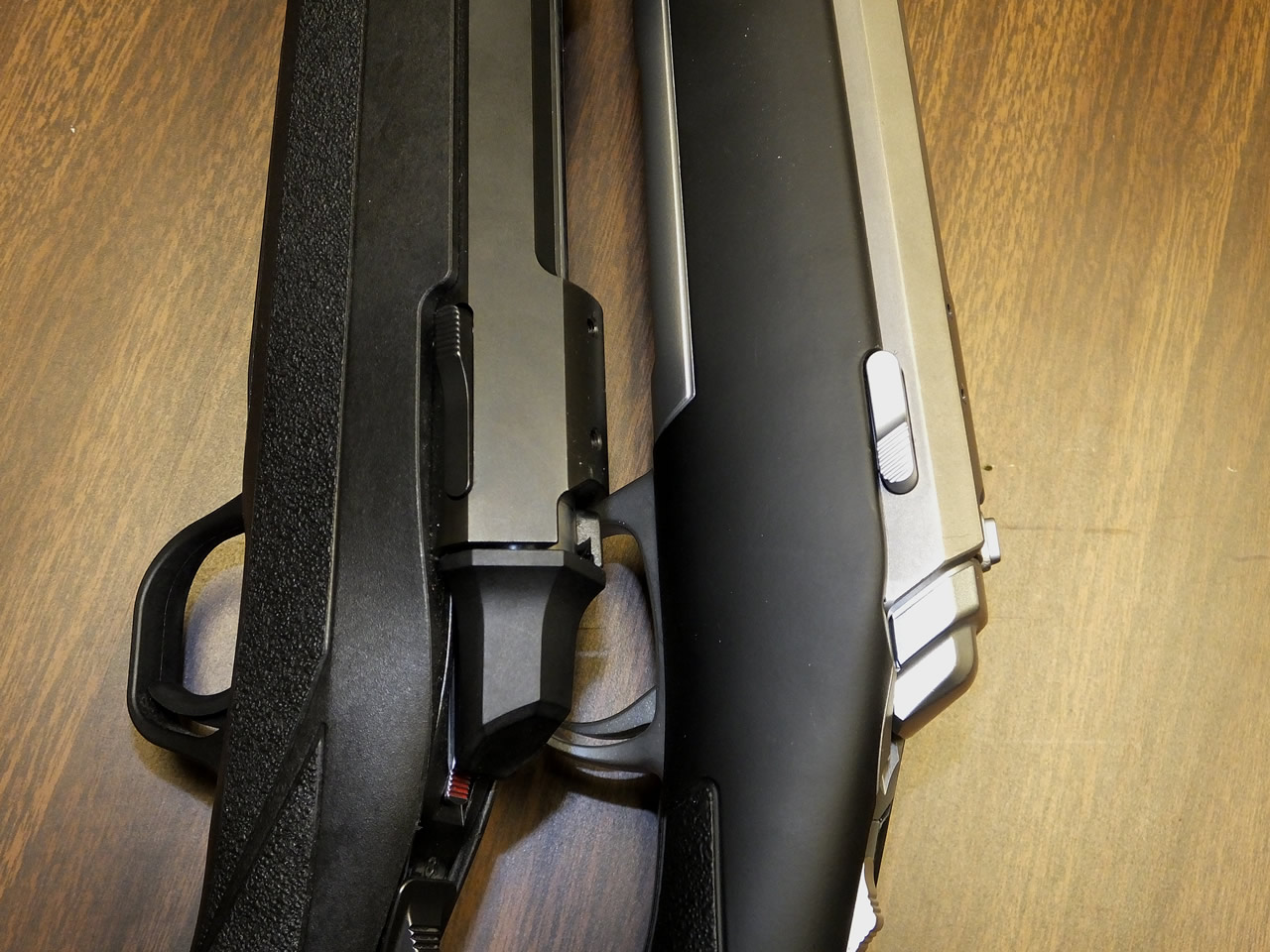 AB3 and X-Bolt bolt release buttons