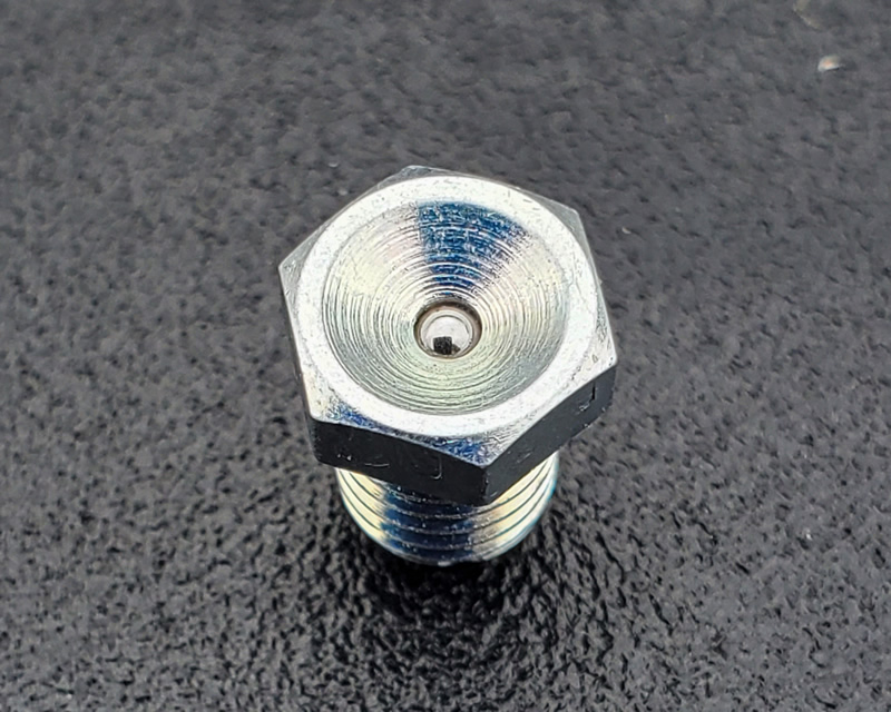 Low profile grease zerk